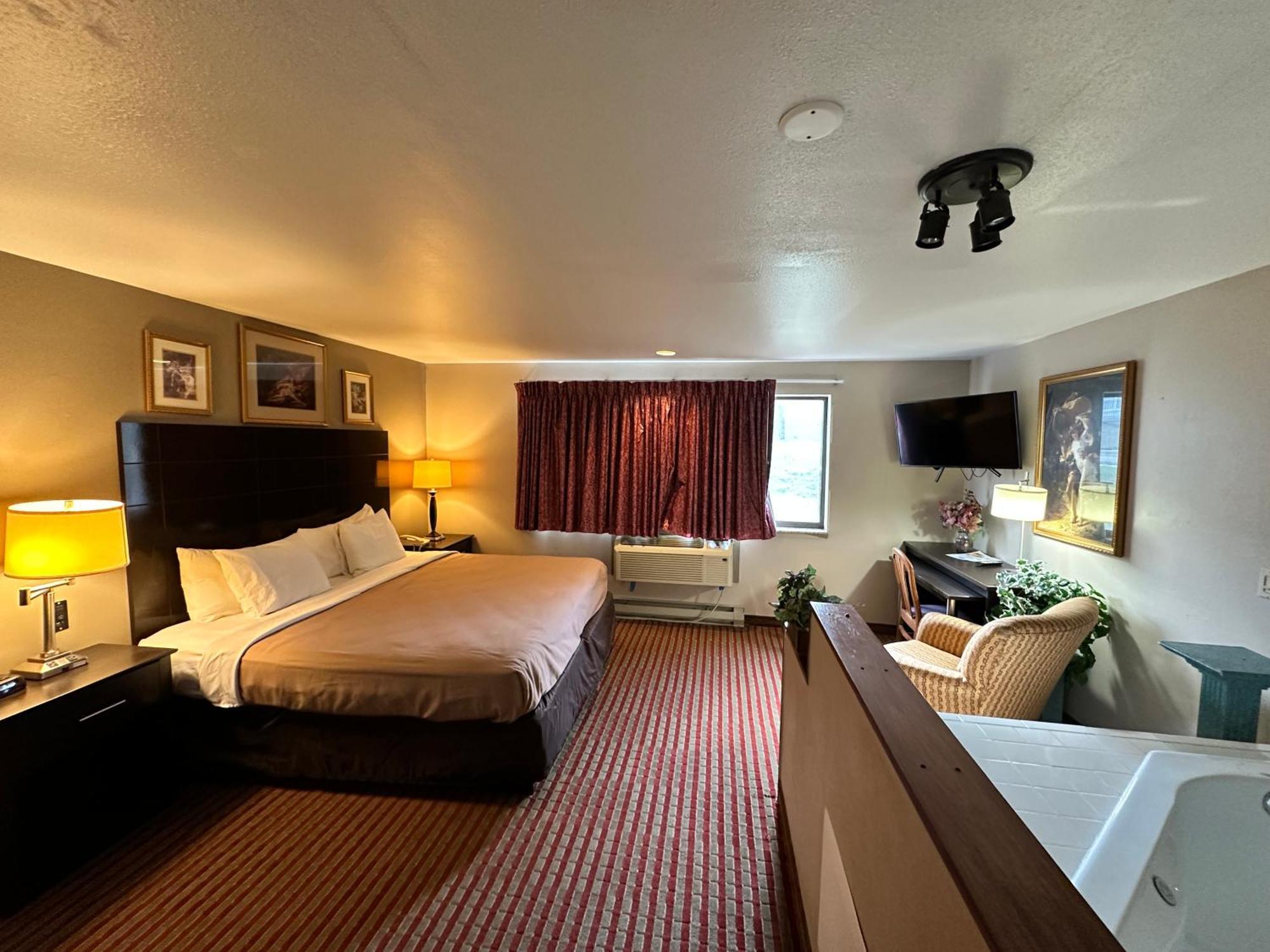 Rodeway Inn & Suites Madison East Exteriér fotografie